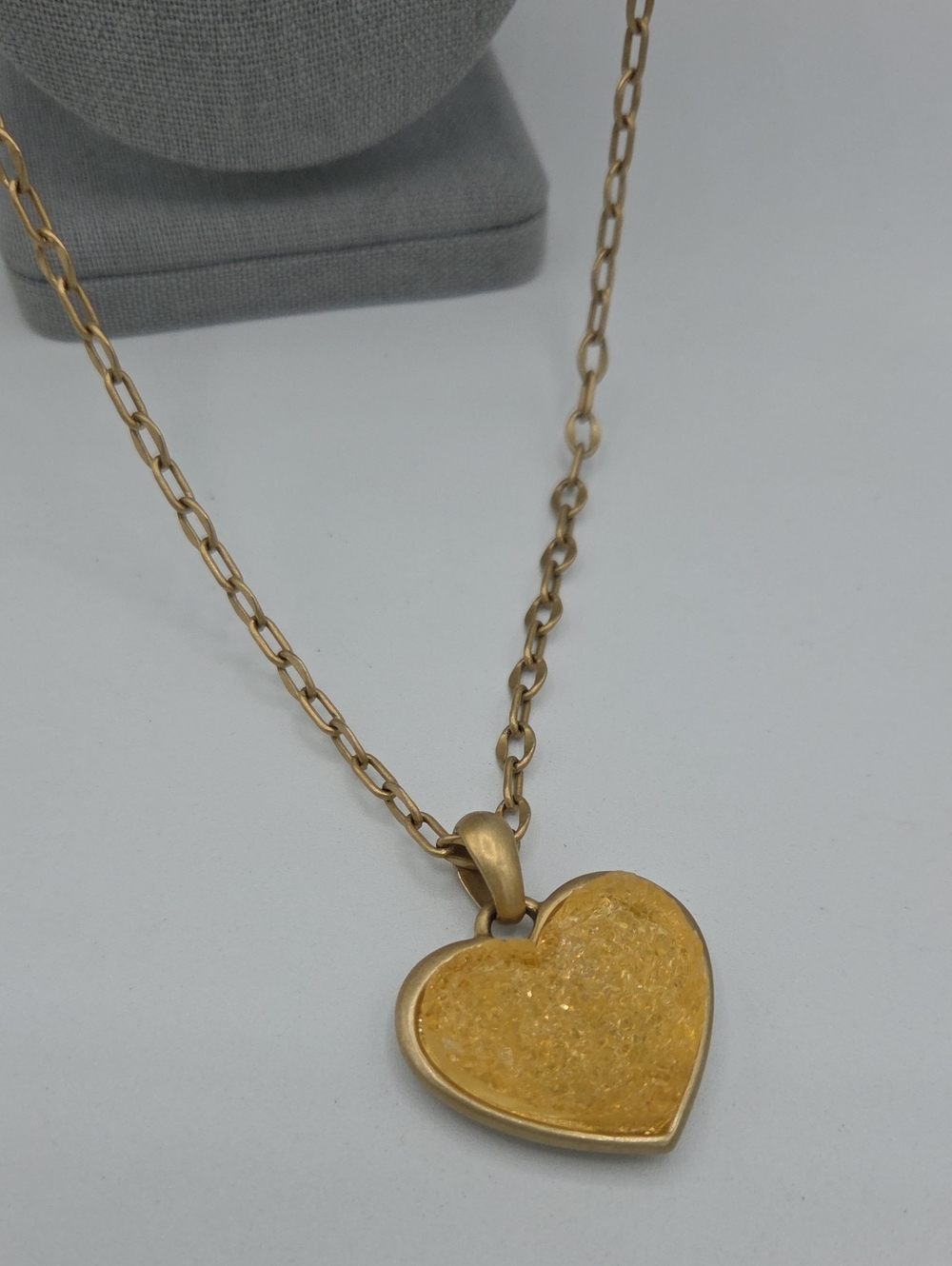 5 for $25! Lia Sophia Gold Tone Heart Pendant Necklace